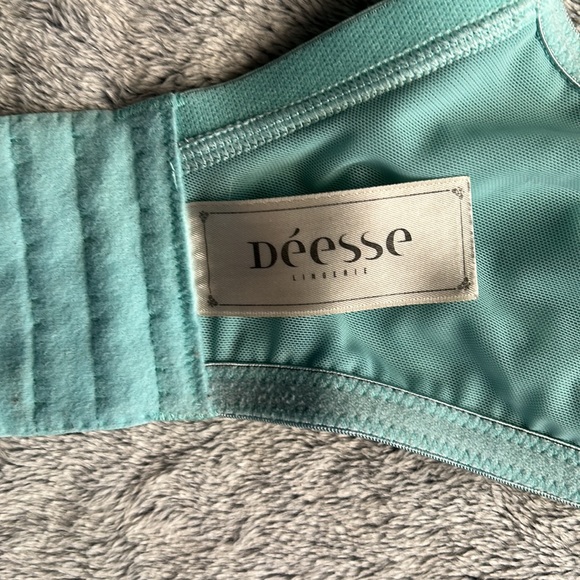 DÉESSE💫 Blue With Lace Lightly Padded Wireless Lightweight Bra - Picture 7 of 13